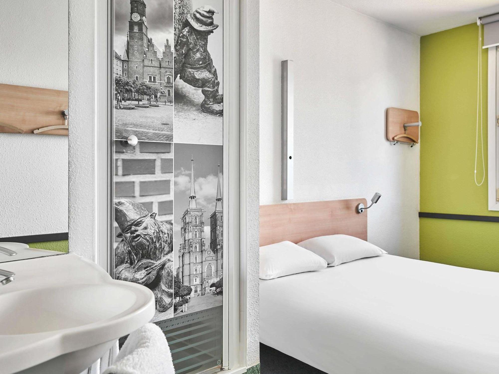 Ibis Budget Południe Hotel *